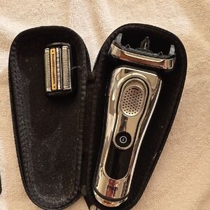 Braun Series 9 Electric Shaver Set